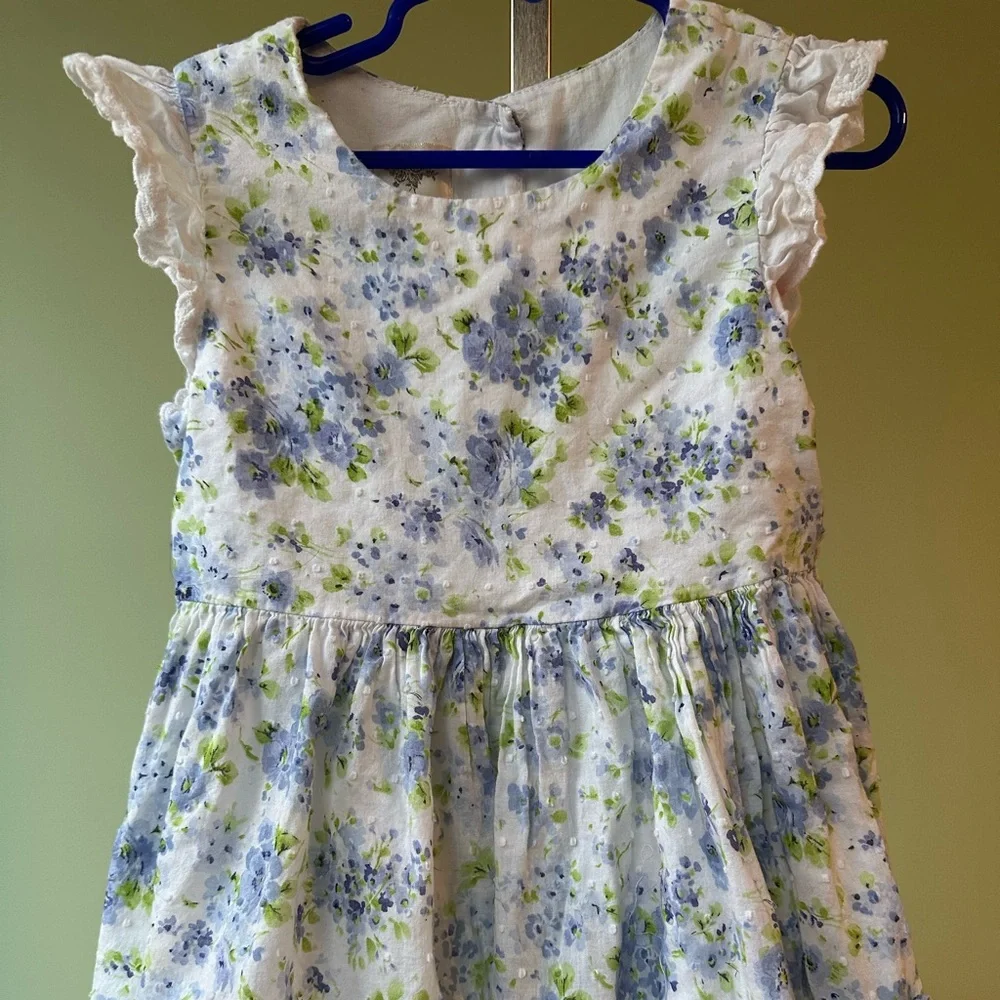 Laura Ashley sprigs blue